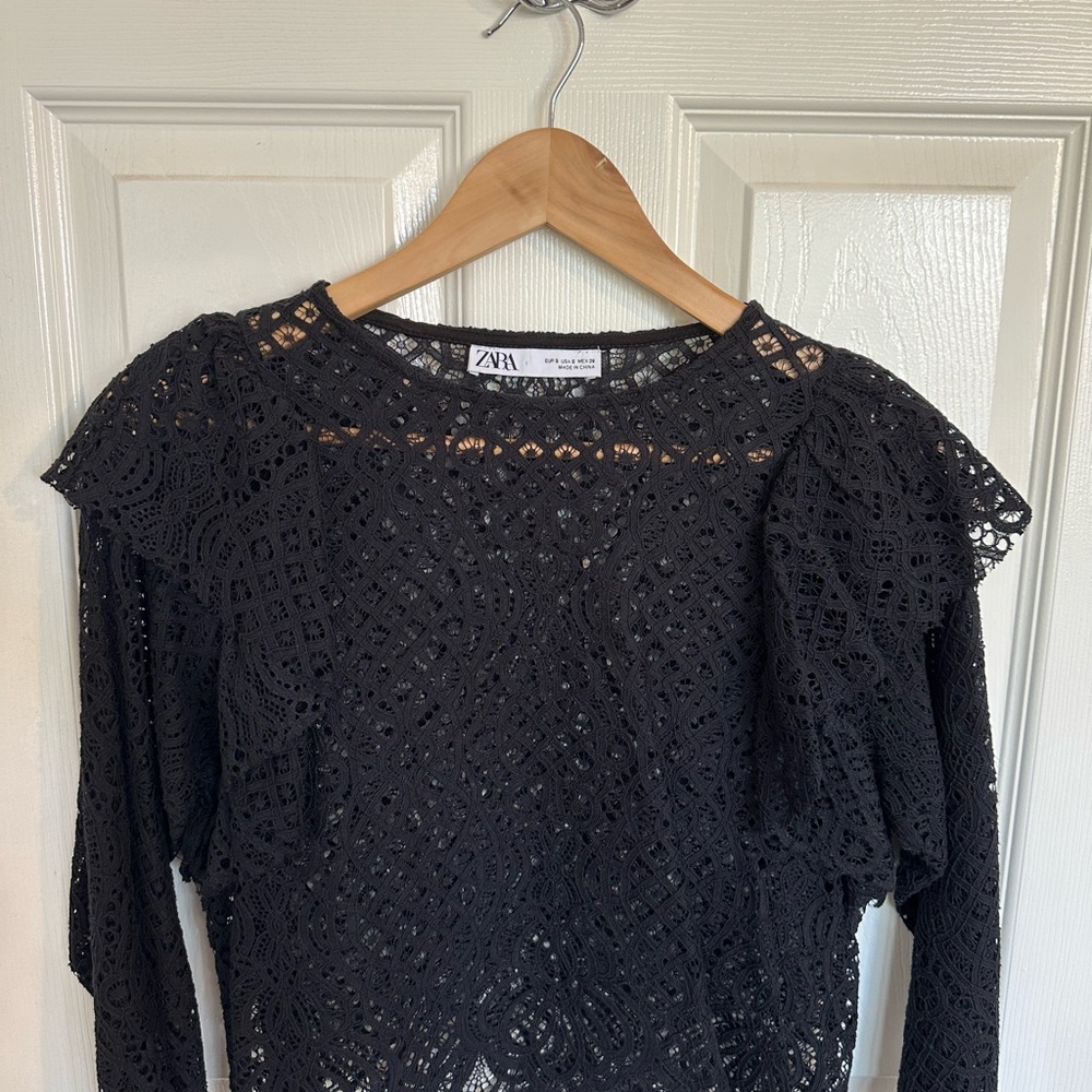 Zara Elegant Black Crochet Blouse